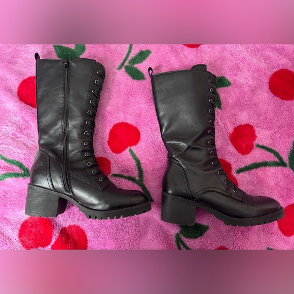Bamboo - Lace Up Boots - Picture 5 of 10